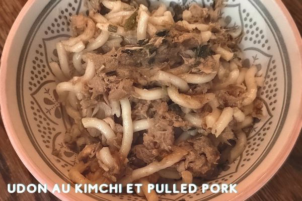 udon au kimchi et pulled pork